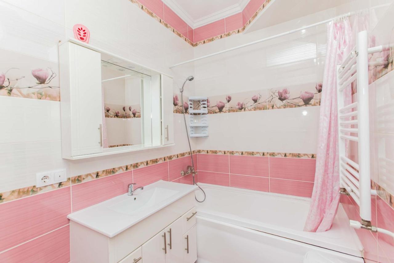 Apartament confortabil in complex rezidential Chişinău Esterno foto